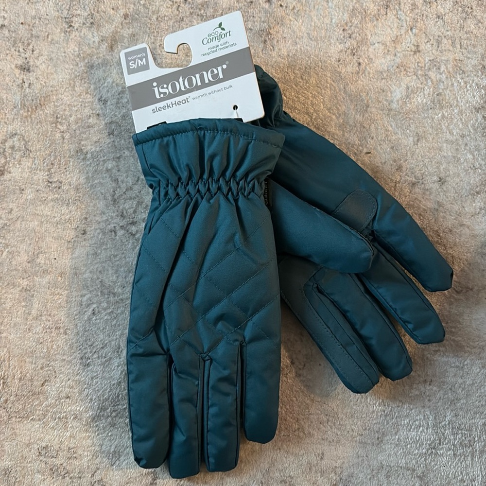 Isotoner women’s gloves